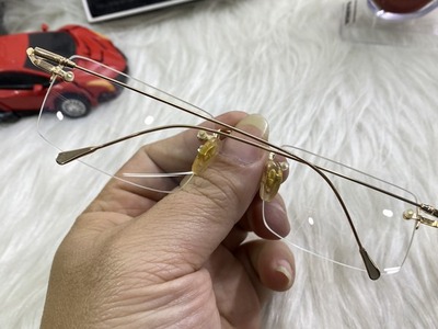 Gợi ý những mẫu gọng kính cận nam chính hãng nhật bản cực đẹp giá chỉ từ 300k Var:TinhQuan 0