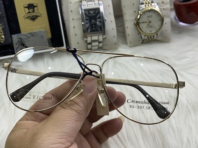 Gợi ý những mẫu gọng kính cận nam chính hãng nhật bản cực đẹp giá chỉ từ 300k Var:TinhQuan 4