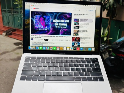 MacBook Air 2019 5