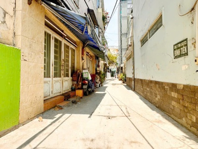 Ban nha binh thanh 4