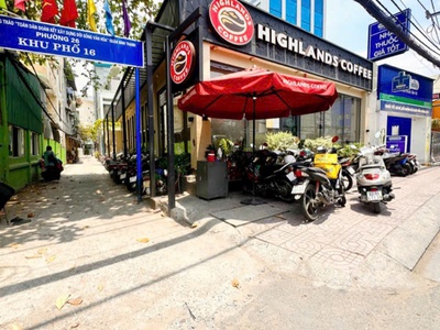 Ban nha binh thanh 3