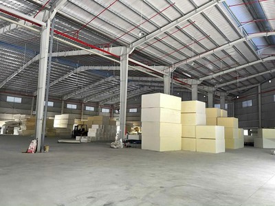 Bán nhà xưởng lớn tại tân uyên, bình dương   vị trí kinh doanh sầm uất liên hệ: 0