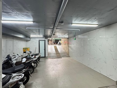 Bán nhà mặt phố Trung Phụng, Đống Đa 9 tầng có hầm 101m2 mt 6.6m giá 89 tỷ 3