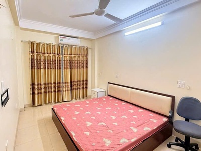 Bán nhà 33m2 5 tầng trung tâm Mỹ Đình ô tô đỗ cửa giá nhỉnh 7 tỷ 3