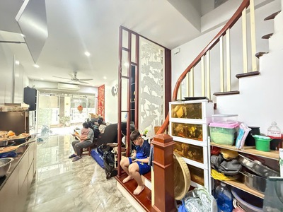 Bán Nhà 6 Tầng Kim Đồng 2 Ô Tô Tránh Kinh Doanh Đỉnh Bay nhanh Giá 13.6 Tỷ 0