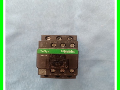 Công tắc tơ Schneider LC1D12BDC 0