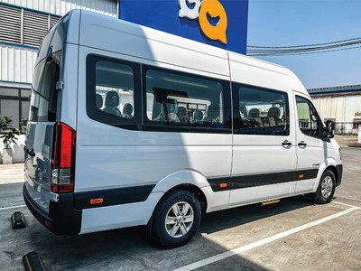 Công ty cần bán 10 xe hyundai solati 16 chỗ, gía rẻ: 905tr 2