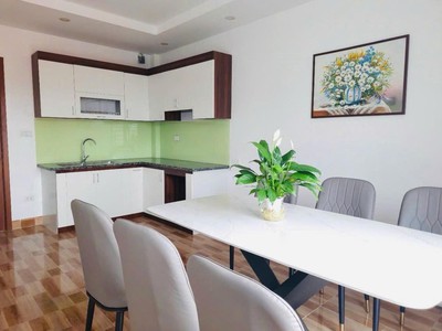 Ngọc lâm 6  tầng x 33m2 mặt tiền   hậu   3.6m, căn góc 2 thoáng, ôtô vào nhà, thang máy chạy vèo 0