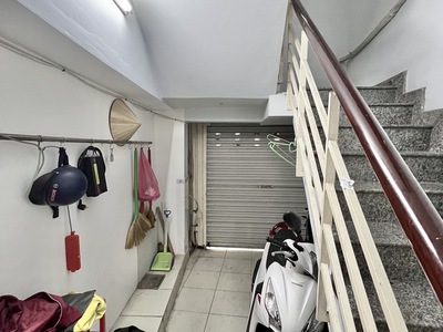 N91- nhà  phú nhuận , phan xích long  , 65m2 ,  3 tầng btct , hẻm rông 4m   , 4 pn    7 tỷ  2 3