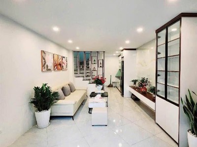 Bán nhà đẹp phố khuất duy tiến, phường nhân chính, diện tích 50m , 5 tầng, ngõ thông gần nguyễn 0