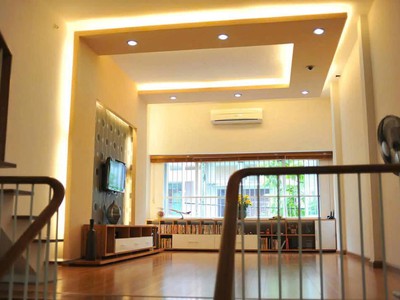 Siêu phẩm độc đắc duy nhất tại hà nội - có vỉa hè - kinh doanh - lô góc - hai mặt đường đều là ô 2