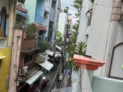 Nhà sát mặt tiền kinh doanh , ngô quyền quận 10 ,  4 tầng  47m2 , sổ vuông hoàn công đủ ,  dưới 10 0