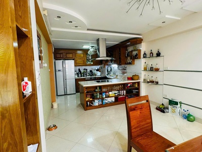 Siêu phẩm độc đắc duy nhất tại hà nội - có vỉa hè - kinh doanh - lô góc - hai mặt đường đều là ô 3