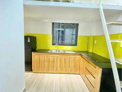 Bán căn hộ dịch vụ mặt tiền đường  thủ đức 36 phòng full khách 1