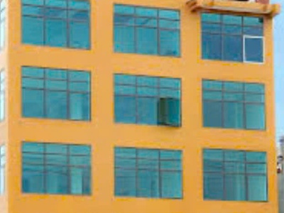 Bán tòa nhà thành phố sơn la 206m 6 tầng 16 tỷ 2
