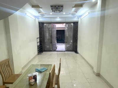 Bán nhà trần quốc hoàn, cầu giấy, phân lô, ô tô tránh, 42m, 19 tỷ 2