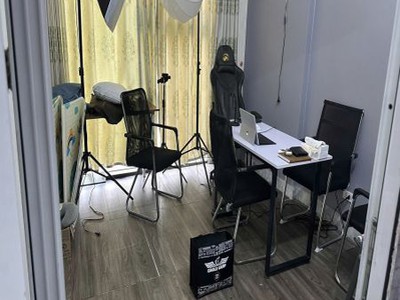 Cho thuê nhà shop house mặt đường tam trinh tầng 2 1 tầng lửng. chỗ để xe rộng rãi thoải mái 4