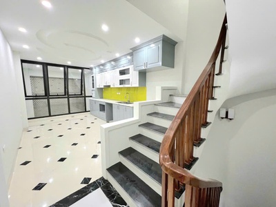 Bán nhà kim giang   7 tầng thang máy mới tinh   ngõ rộng   gần ô tô   có bãi gửi xe - 8.8 tỷ 2