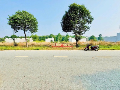 Bán đất chính chủ ngay trung tâm dầu tiếng   200m    giá 250 triệu 1