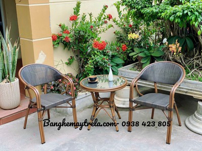 Bàn ghế nhựa giả mây sân vườn 1