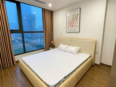 HOT - Căn hộ full nội thất giá tốt TRUNG KÍNH 1