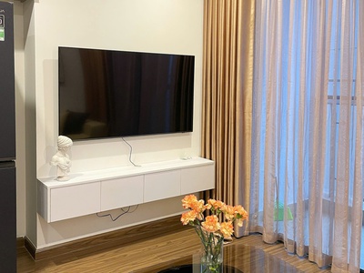 HOT - Căn hộ full nội thất giá tốt TRUNG KÍNH 2