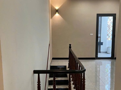 Bán nhà Đội Cấn 68m2, mặt tiền 3.7m, gần trường, gần chợ, gần ô tô 5