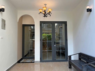 Bán nhà Đội Cấn 68m2, mặt tiền 3.7m, gần trường, gần chợ, gần ô tô 6