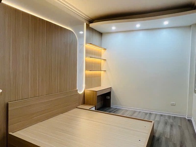 Nhà đẹp Full nội thất Ngay cạnh cấp 1,2 Lê Lợi cuối đường bà Triệu- Lê Lợi 5 tầng 3 ngủ 3