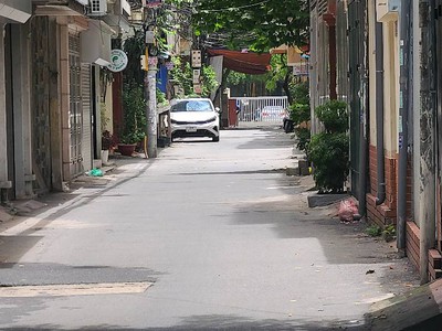 Bán nhà phân lô, ngõ thông, ô tô hồ đắc di 42m 4 tầng mặt tiền 4m 12 tỷ 0