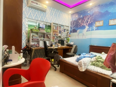 Bán nhà mặt tiền sơn trà, 4 tầng gần cầu rồng chỉ nhỉnh 6 tỷ. 2