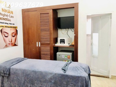 Hẻm xe tải tránh đường minh phụng, quận 11- khu vực kinh doanh - chủ đang kinh doanh spa- 40m2- giá 3