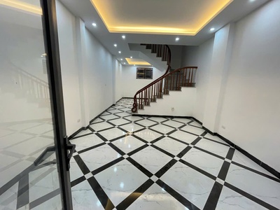 Bán nhà vĩnh quỳnh, thanh trì  65m2 hơn 4 tỷ nhà rộng, thoáng mát có sân để xe 0