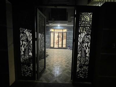 Bán nhà vĩnh quỳnh, thanh trì  65m2 hơn 4 tỷ nhà rộng, thoáng mát có sân để xe 2