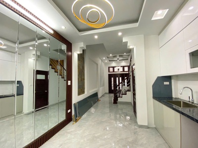 Bán nhà mặt hồ quan nhân - ngõ thông ô tô kinh doanh đa dạng sổ đỏ50m x 5 tầng 1