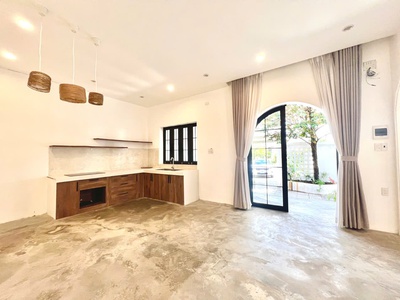 Gấp gấp chủ cần tiền định cư  nên giá siêu rẻ villa phường 3, tp tây ninh 2.6 tỷ còn 2.2 tỷ quá rẻ 1