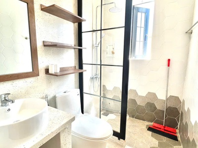 Gấp gấp chủ cần tiền định cư  nên giá siêu rẻ villa phường 3, tp tây ninh 2.6 tỷ còn 2.2 tỷ quá rẻ 2