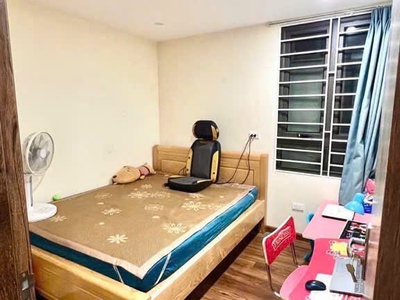 Nhà dân xây mới 2 năm,xem trong là mê chốt luôn. nhà thiết kế rất đẹp - gần mặt ngõ văn hương 2