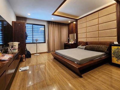 Phân lô hoàng quốc việt, vỉa hè, ôtô tránh, nhà 2 mặt tiền kinh doanh, 70m2 giá 24 tỷ 2