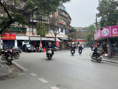Đất vàng tt hai bà, 139m2  mặt tiền 6,2m  vỉa hè 5m  ô tô tránh 220 triệu/m, 3