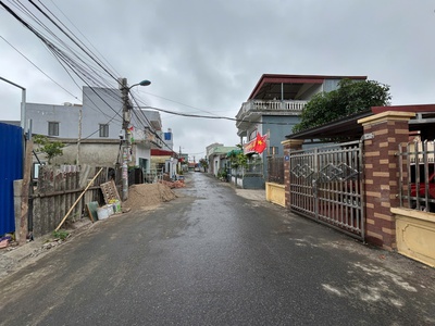 Siêu phẩm ngõ 216 Cát Linh   Tràng Cát dt 51,5m2 giá chỉ 1 Tỷ299tr có fix cho khách thiện trí. 2