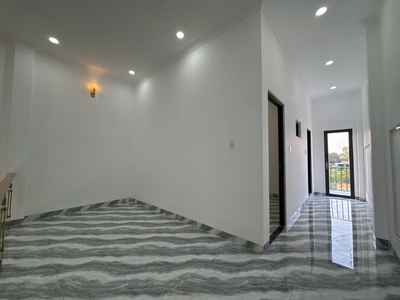 Nhà khu Trung Thành 1 trệt 1 lầu 3PN 2wc 100m2, sổ sẵn, có sân trước. 6