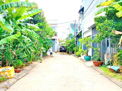 Mới về, nhà phố, hẻm xe tải 6m, phân lô, dtsd 112m2, long phước, q9, giá chỉ 3ty hơn 1