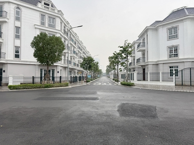 Eurowindow Twin Parks: 97,1m2 căn góc mặt tiền khủng 19,6m - Vị trí chiến lược làm phòng khám bệnh v 4