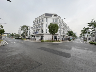 Eurowindow Twin Parks: 97,1m2 căn góc mặt tiền khủng 19,6m - Vị trí chiến lược làm phòng khám bệnh v 6
