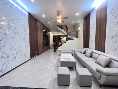 Bán gấp nhà hoàng quốc việt, cầu giấy, 55m, 5 tấng, 5.8m, 10 tỷ 800 1