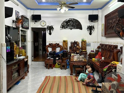 Bán gấp nhà hxh hà huy giáp ngay cao đẳng điện lực, 56m2, 2 tầng chỉ hơn 3tỷ 1