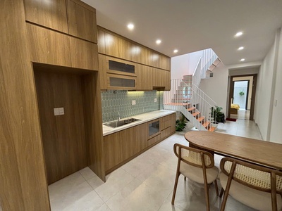Bán nhà phan đăng lưu 60m2, 3 p. ngủ, hẻm xe hơi nhỉnh 8 tỉ 1