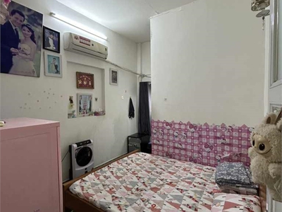 Bán nhà q7 2 mặt tiền hẽm dt24m2 gần chợ tân quy 3