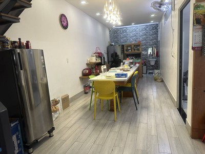 Mới về mặt tiền đường bạch dương, ngay chợ hiệp thành, q12 - 2 tầng 98m2 6,5m x 15m  - giá 7,2 4